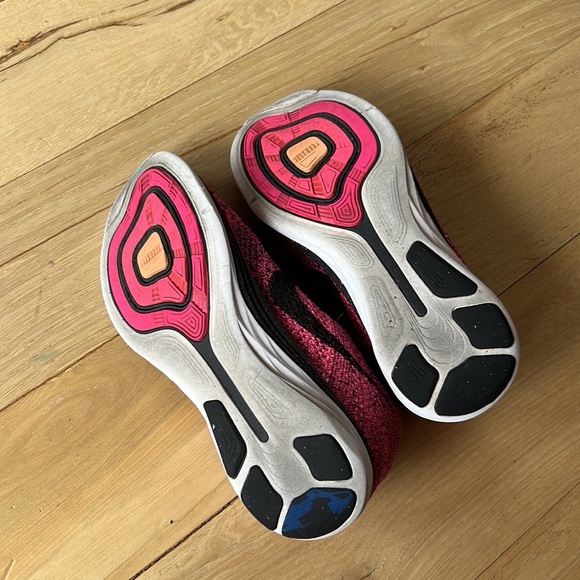 Women’s Nike Pink Flyknit Lunar 3 Running Shoes Sz. 7.5 Sneakers Workout Gear - Picture 6 of 8